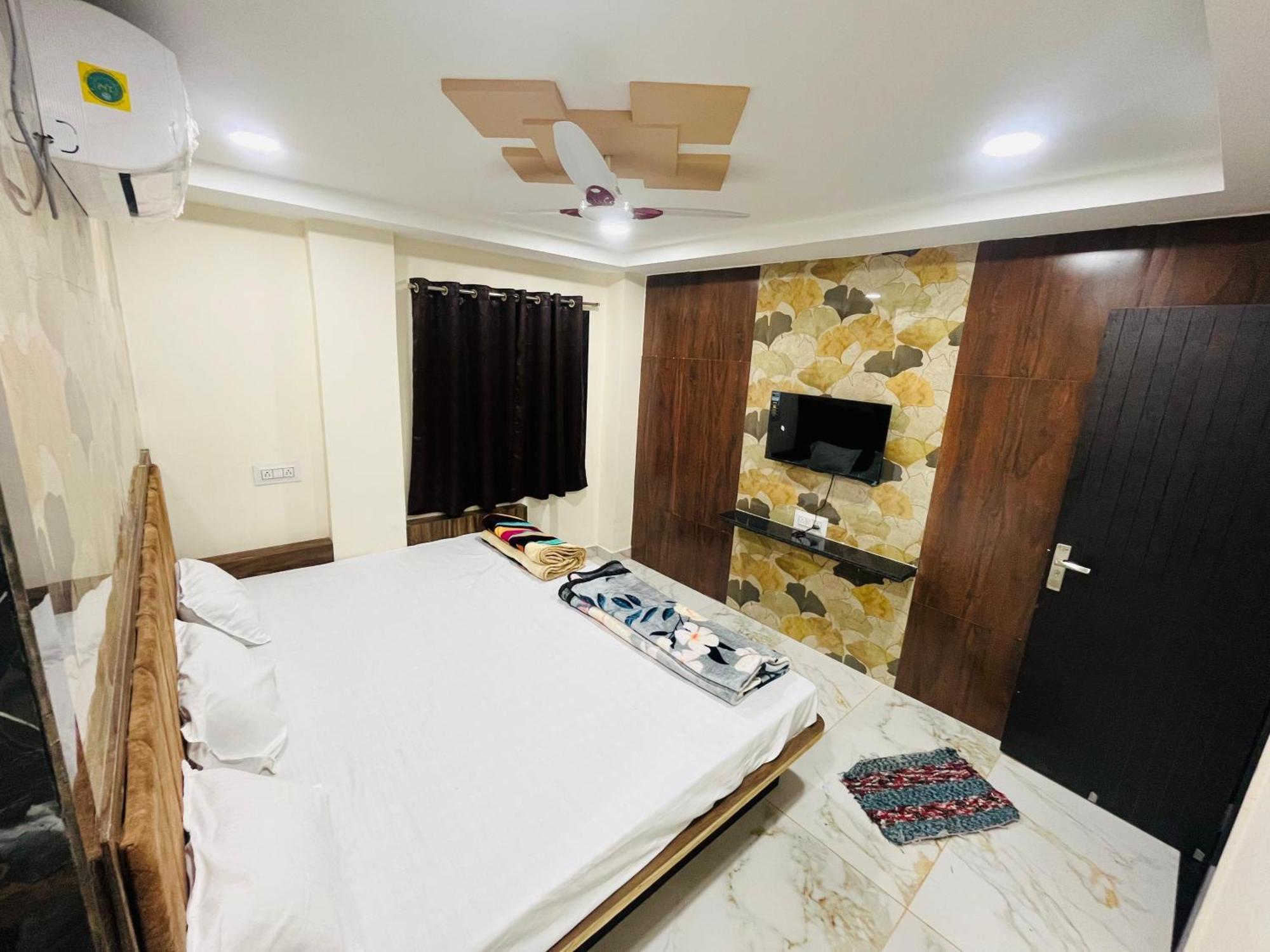 Hotel Sk Tower Ujjain Εξωτερικό φωτογραφία