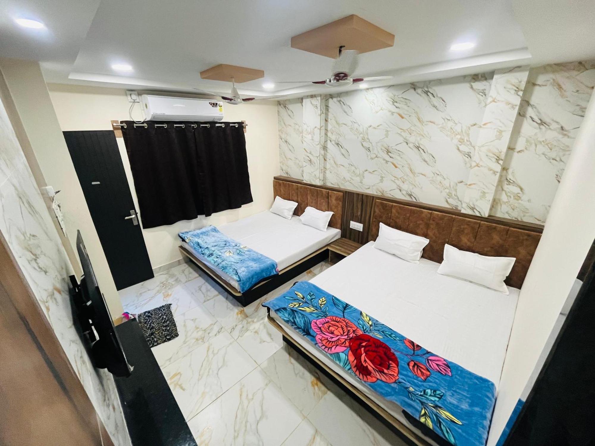 Hotel Sk Tower Ujjain Εξωτερικό φωτογραφία